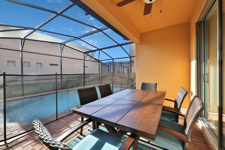 Terrace/Patio 28 of 43