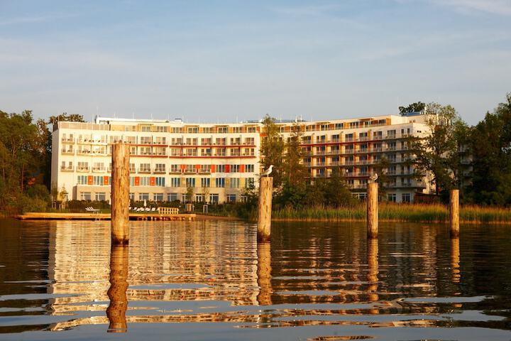 Hotel 71 of 72