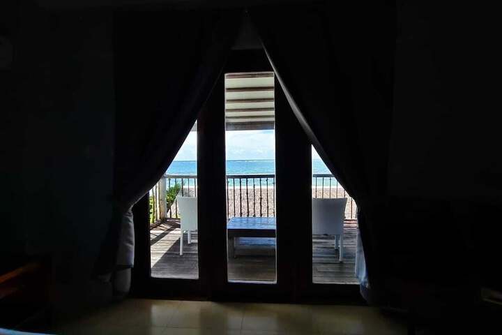Room 30 of 80