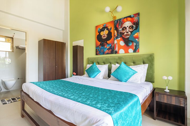 Room 27 of 682