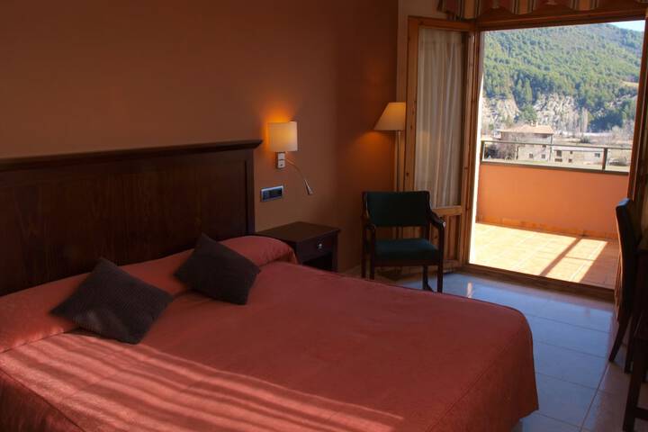 Room 16 of 50