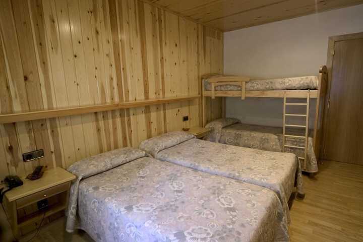 Room 5 of 60