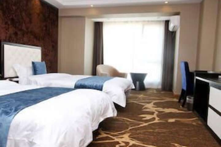 Xian Xintian Hotel