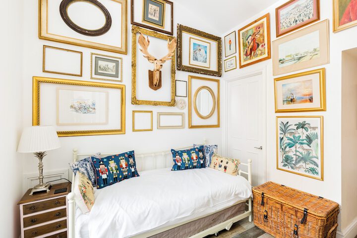 Room 10 of 261