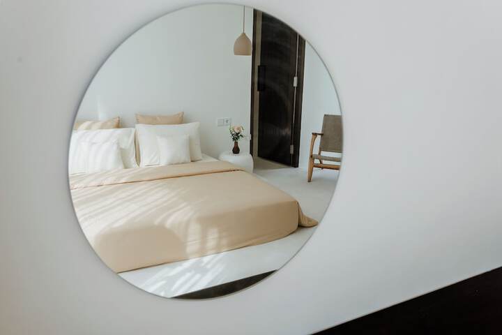 Room 3 of 26