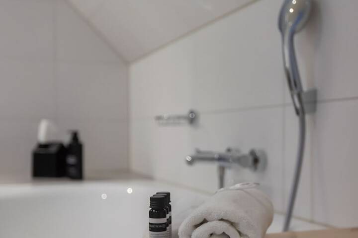Room 45 of 92