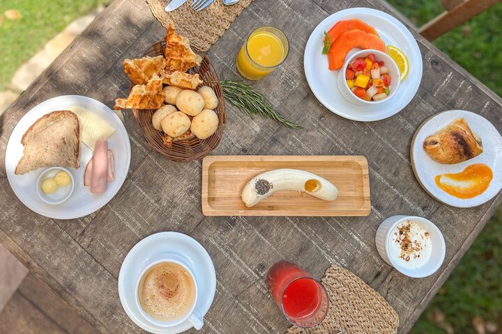 Dining 101 of 128