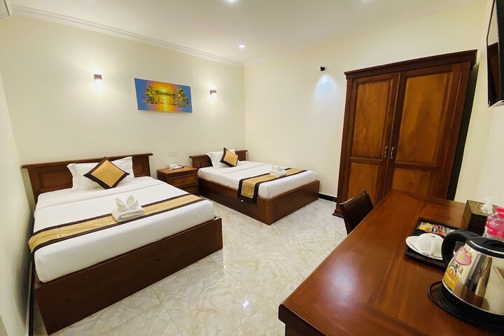Room 7 of 30