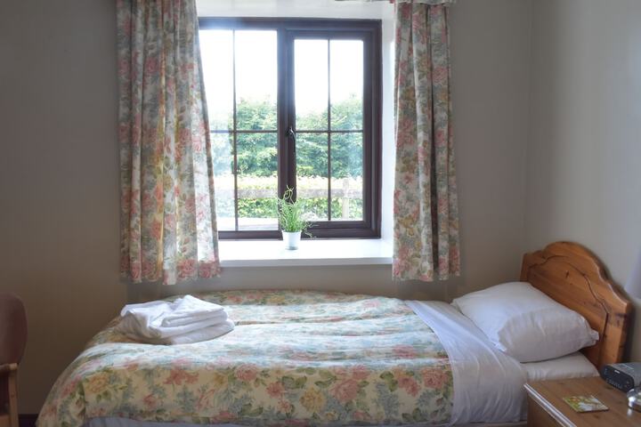 Room 19 of 46