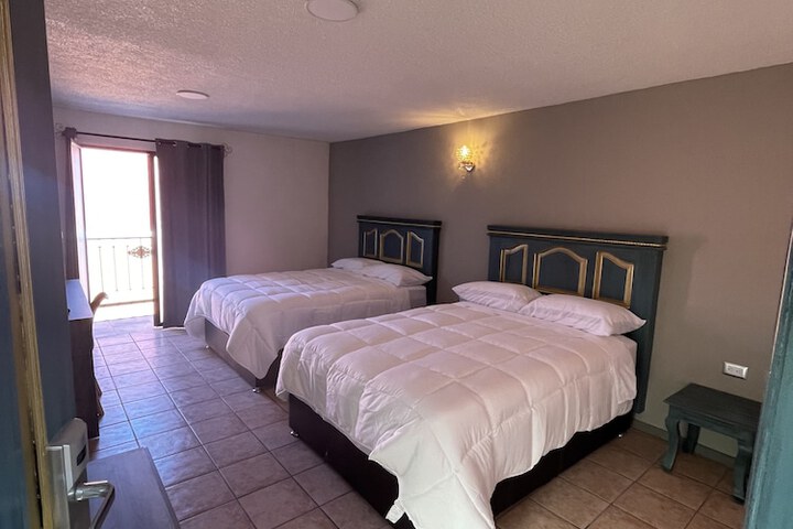 Room 5 of 50