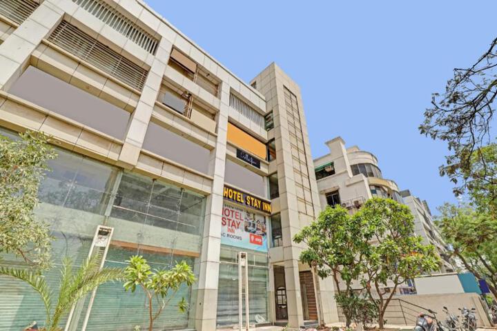 Exterior of Collection O Hotel Stay Inn