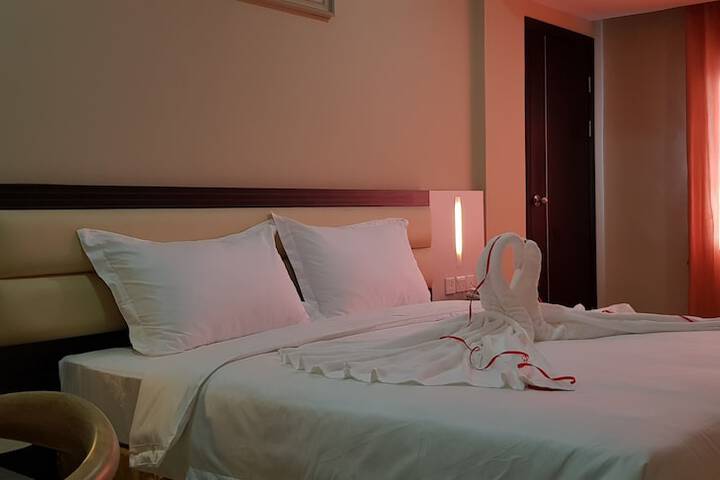 Room 8 of 49