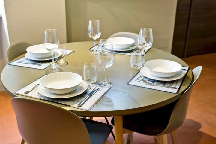 Dining 11 of 11