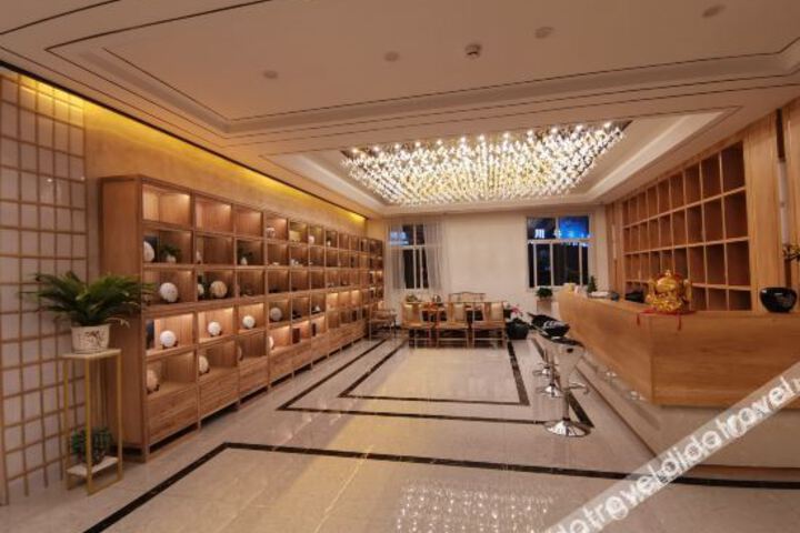Hotel Interior 29 of 32