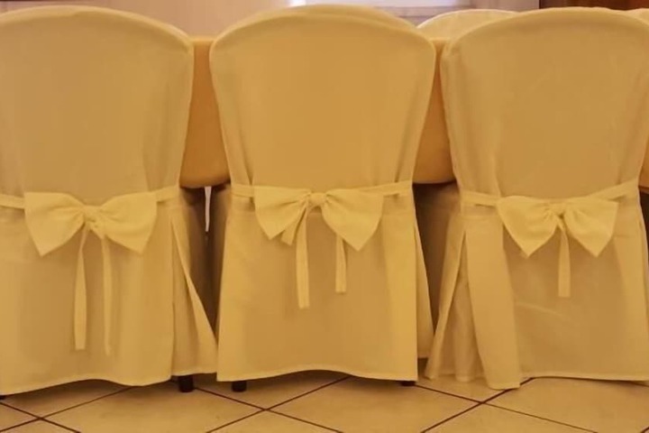 Ballroom/Hall 27 of 42