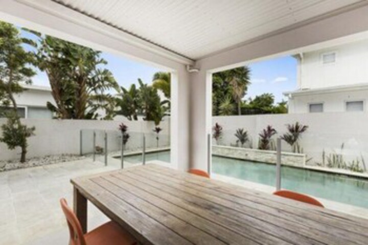 Terrace/Patio 8 of 9