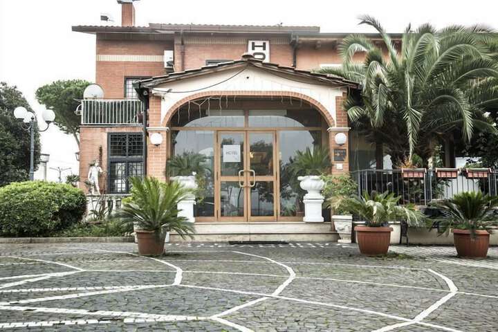 Camp's Hotel in Monte Compatri
