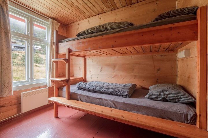Room 8 of 39