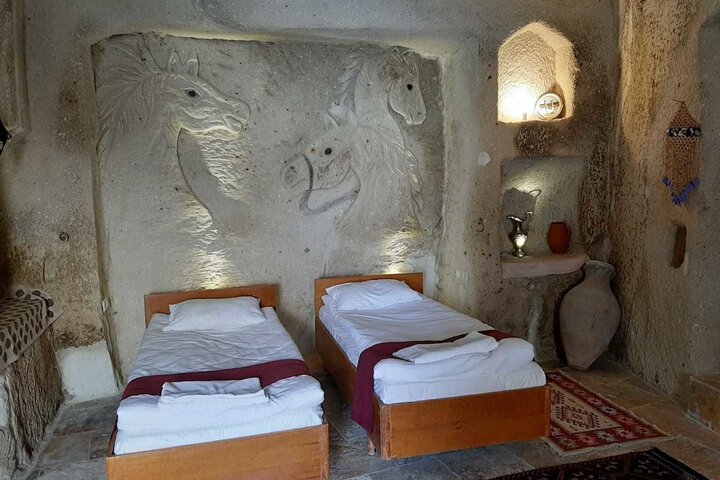 Room 3 of 59
