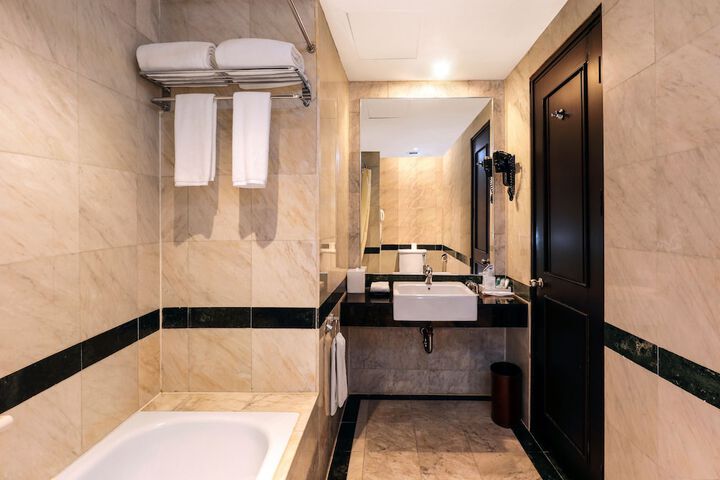 Clean Restrooms