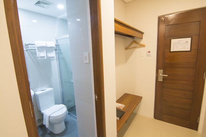 Room 20 of 30