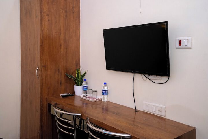 Room 25 of 48