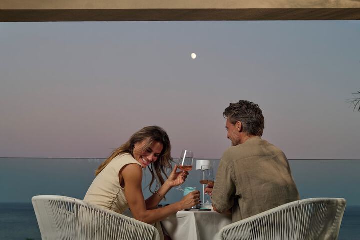 Sundeck 162 of 180
