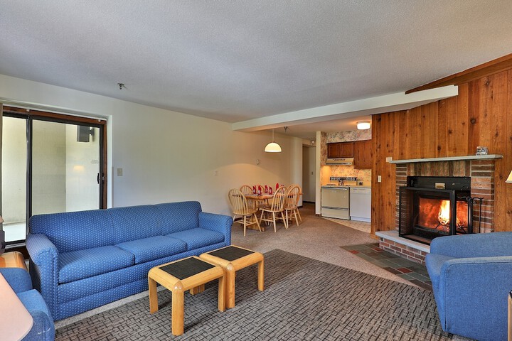 Room 4 of 234