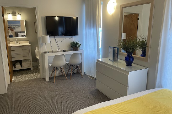 Room 25 of 73