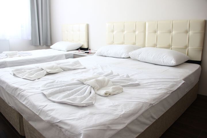 Room 10 of 54