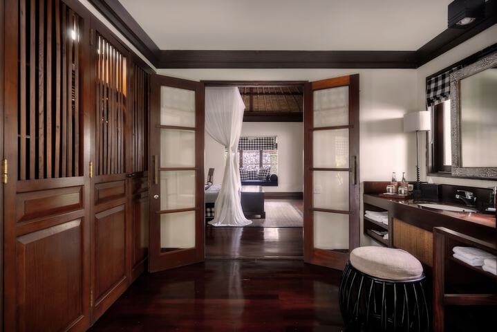 Room 70 of 183