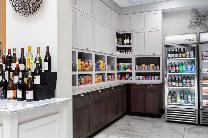 Snack bar