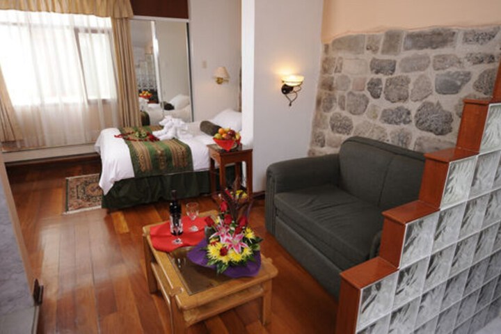 Room 14 of 40