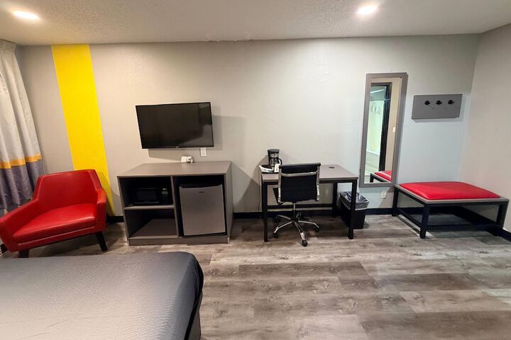 Room 46 of 90