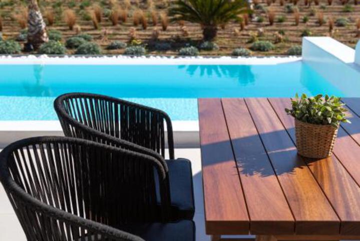 Agrari Black Villas