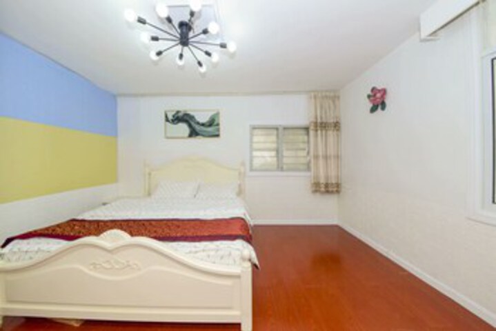Room 21 of 24