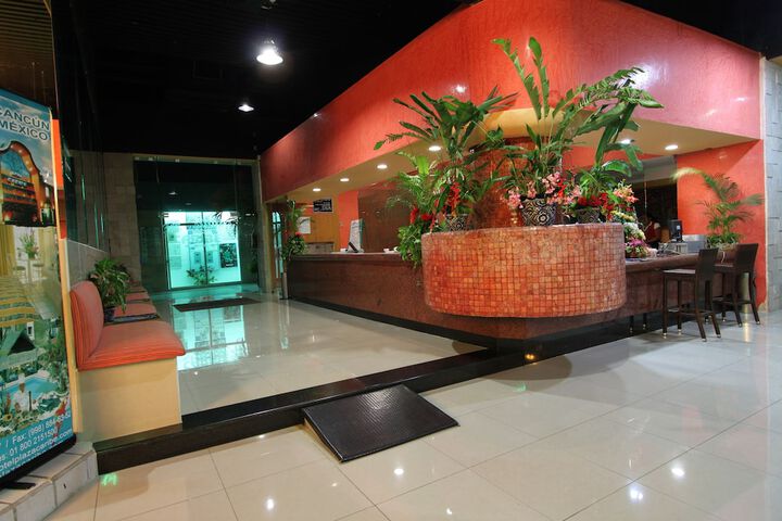 Hotel 2 of 68