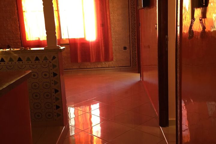 Ballroom/Hall 24 of 35