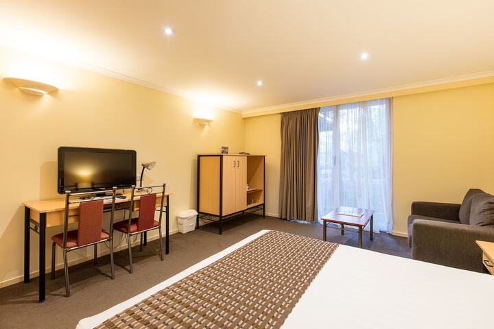 Room 19 of 58