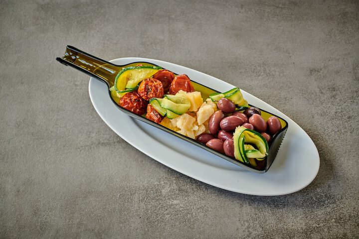 Dining 43 of 64