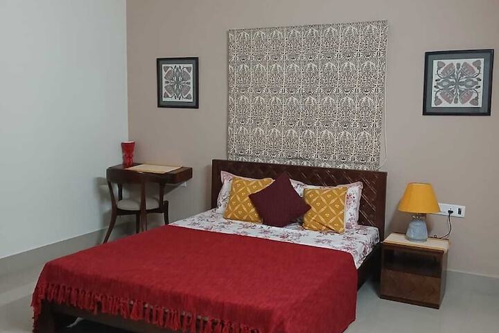 Room 6 of 20