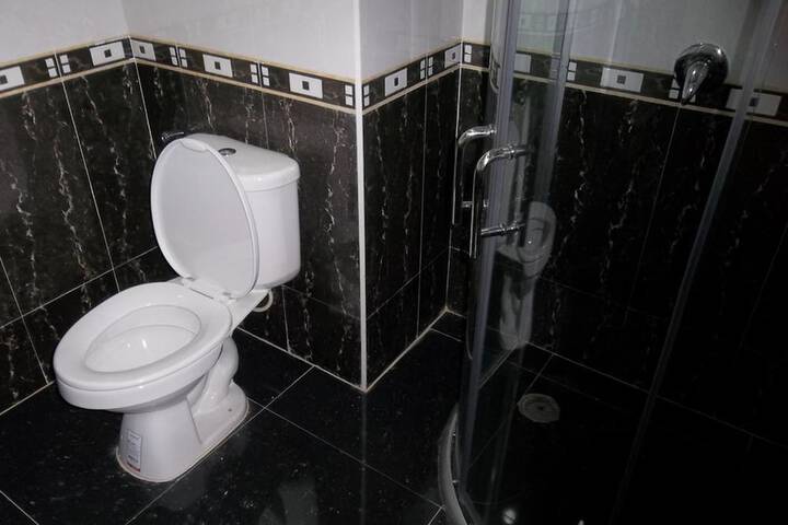 Room 14 of 21