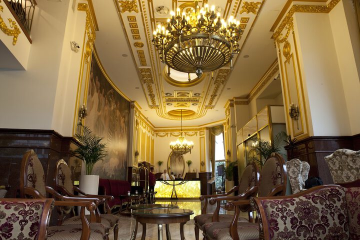 Hotel Lobby