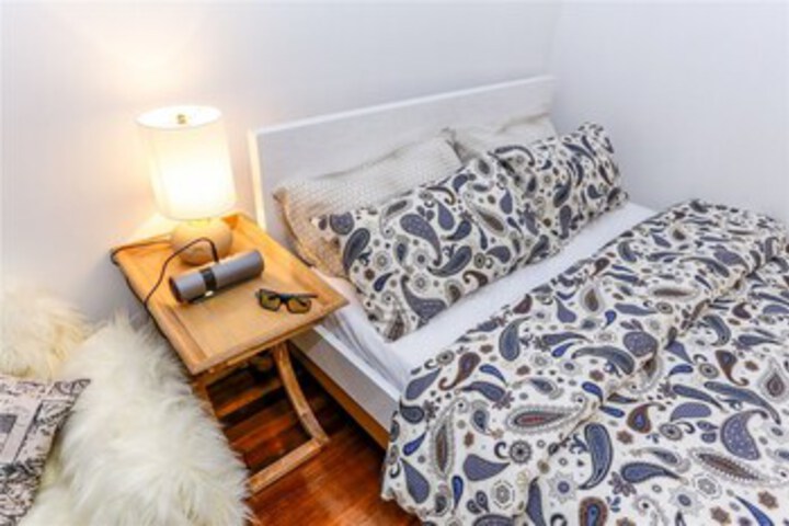 Room 14 of 17