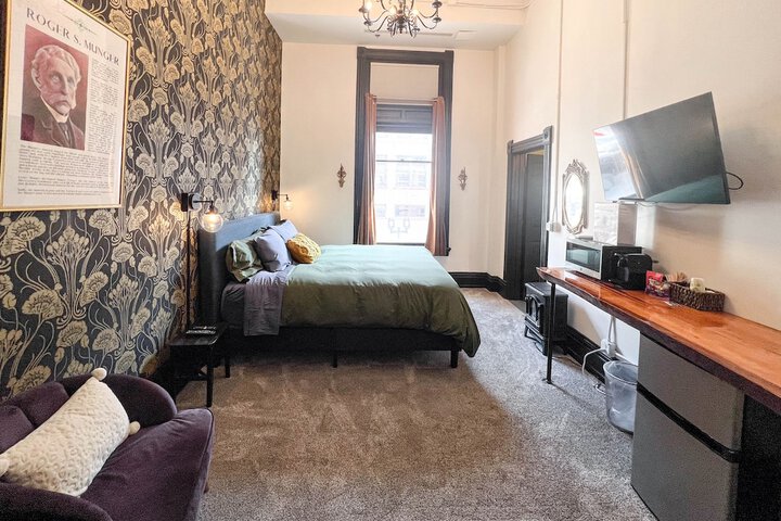 Room 53 of 139