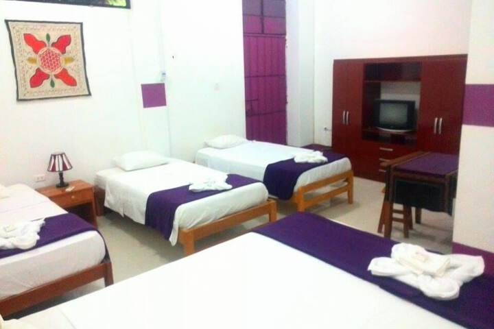 Room 10 of 48