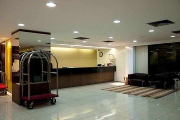 Photo 2