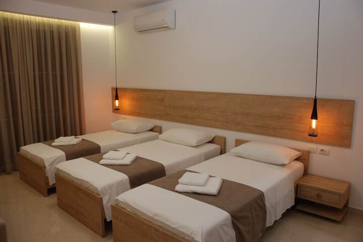 Room 19 of 47