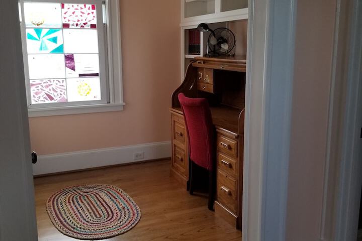 Room 12 of 32