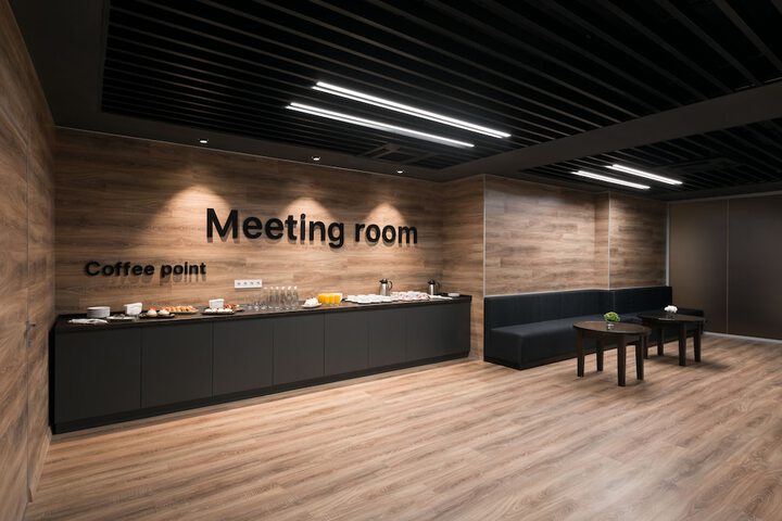 Meeting 52 of 60